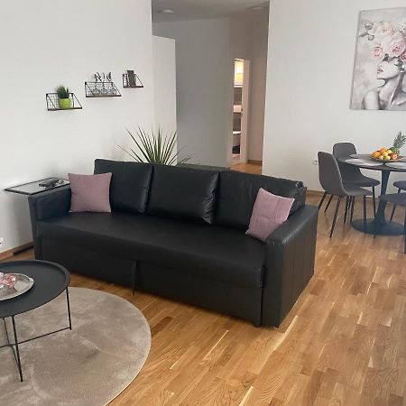 Penthouse West S Apartment Varazdin Exterior photo